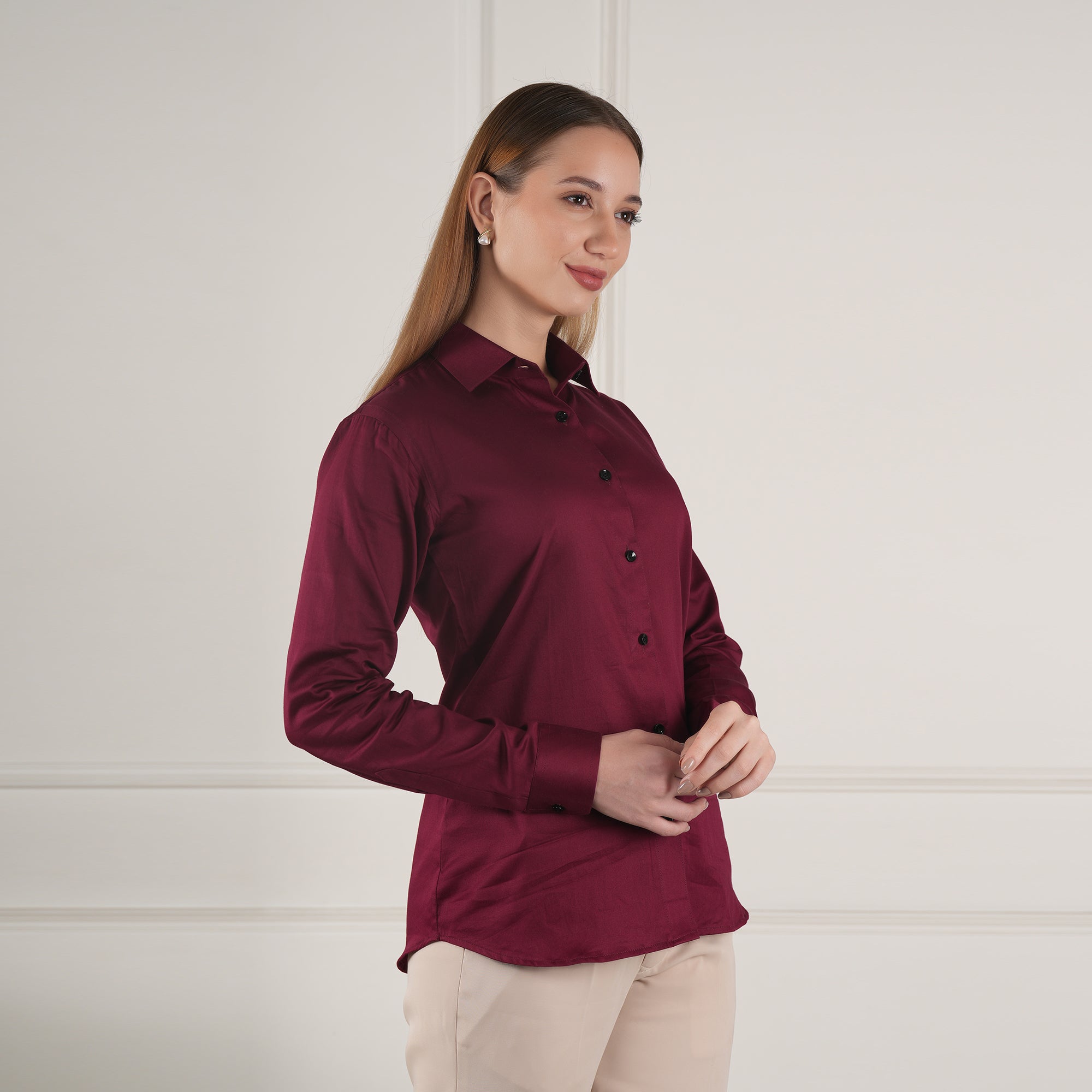 Crimson Clarity – Women’s Tailored Shirt by Stylus Aeternum