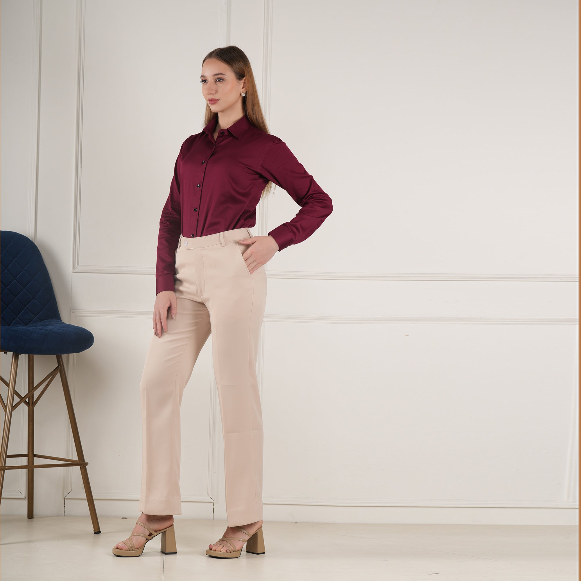 Crimson Clarity – Women’s Tailored Shirt by Stylus Aeternum