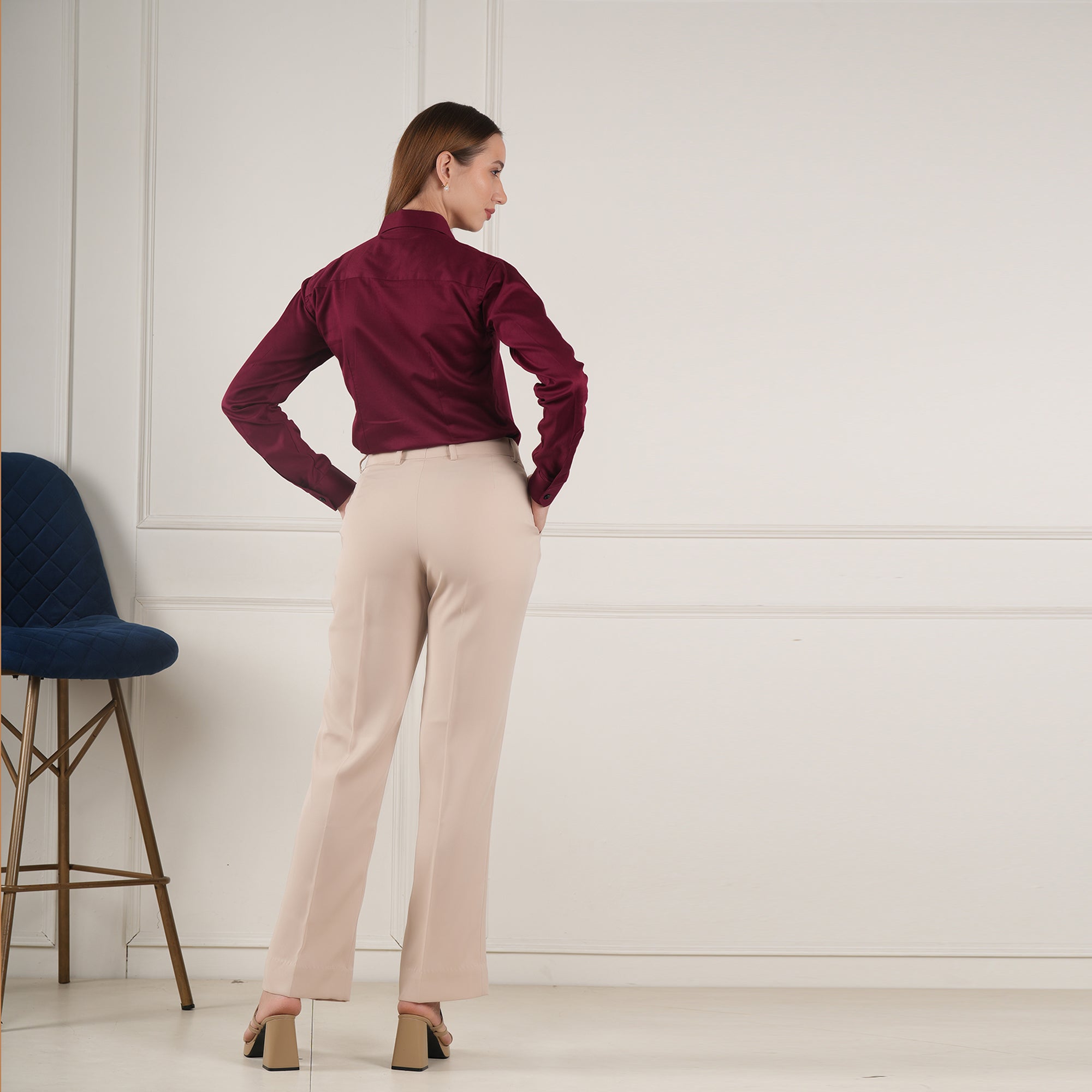 Crimson Clarity – Women’s Tailored Shirt by Stylus Aeternum